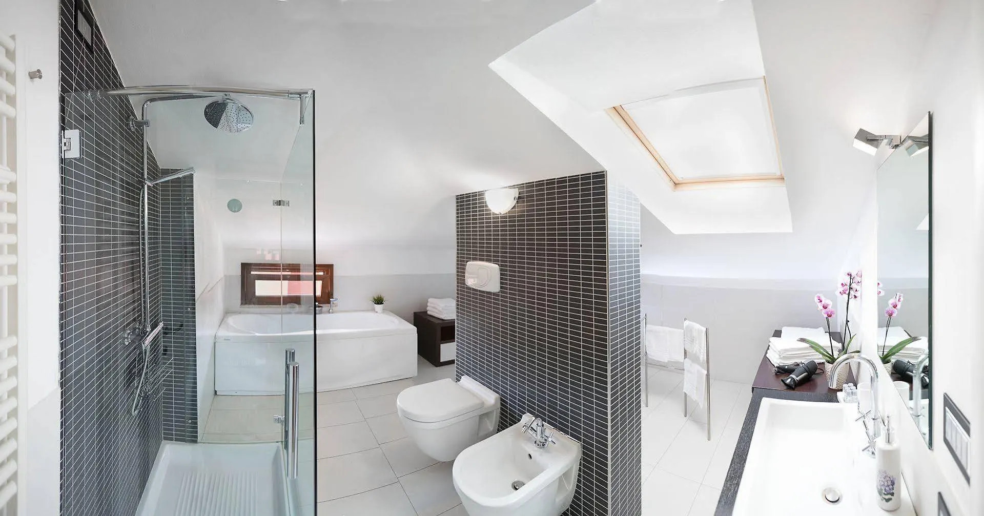Verona Class Aparthotel 