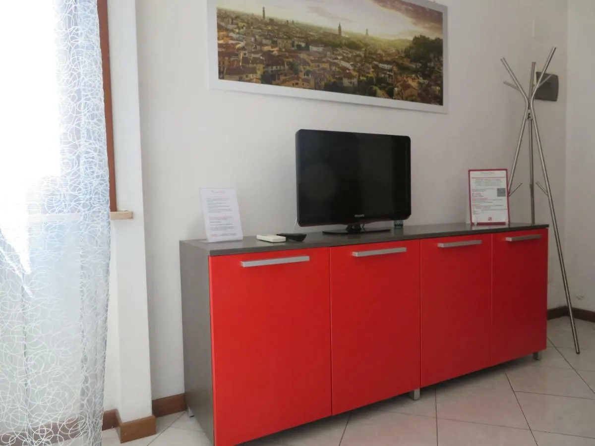 Verona Class Aparthotel 