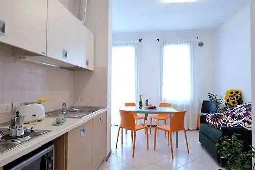 Verona Class Aparthotel 