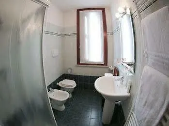 Verona Class Aparthotel 