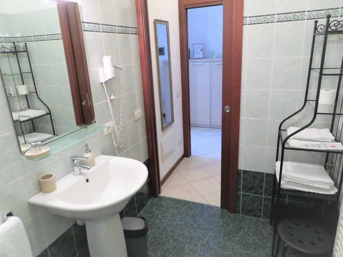Verona Class Aparthotel 